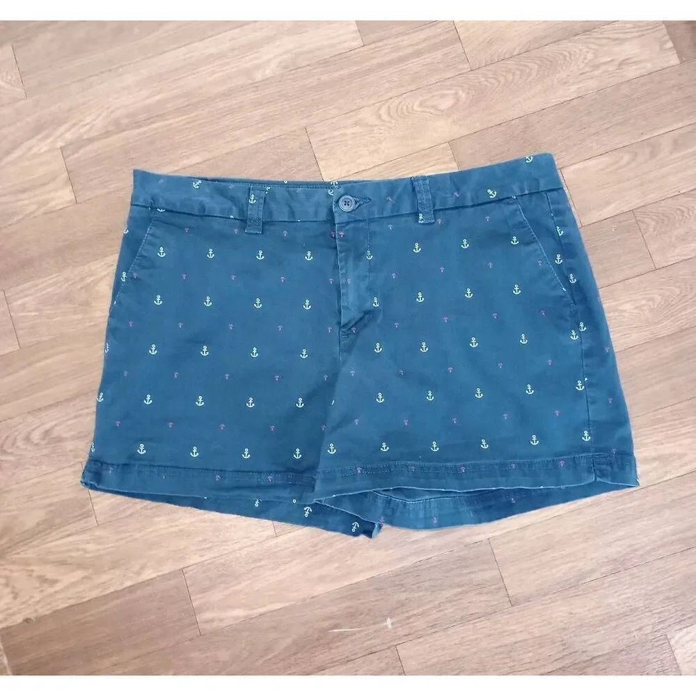 Magellan outdoors, navy blue, anchor women's shorts. Size 14